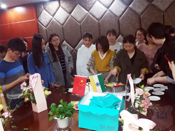 湖南隆盛達(dá)鋼管廠家生日會(huì)